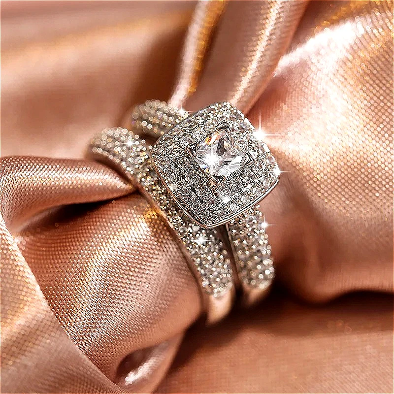 

Women's Fashion Luxury Couple's Princess-Cut Diamond Ring, Full-Diamond Micro-Inlaid Engagement for Weddings & Formal Occasions