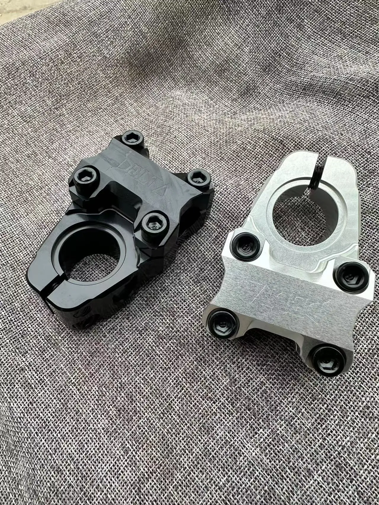 DELTΔ BMX TOP LOAD CNC STEM 40mm 7075T6 Alloy