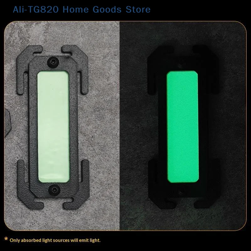 [TG820]Glow In Dark  Tag Mounting Buckle Outdoor Backpack Light Absorbing Panel Luminous Identification Pat