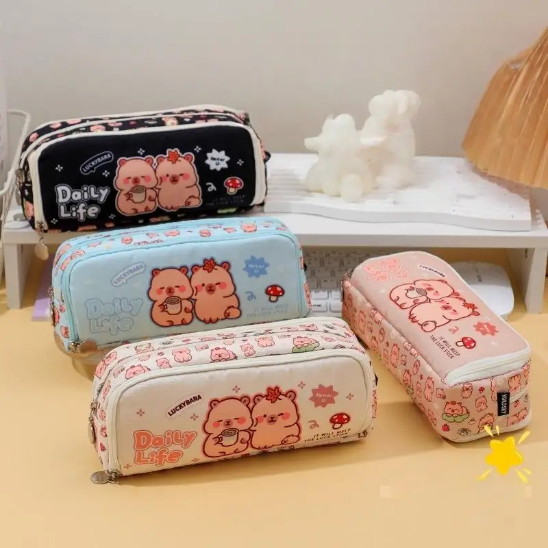 مقلمة كابيبارا جرافيتي المحبوبة بحجم كبير لتخزين الأدوات المكتبية للمدرسة والمكتب