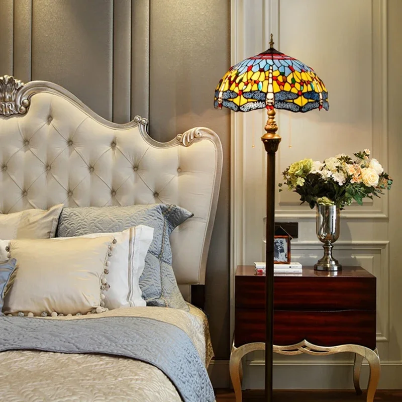 Lámparas de pie Estilo Vintage mediterráneo para decoración del hogar, luz de escritorio de pie para sala de estar, dormitorio, accesorios de iluminación de vidrieras