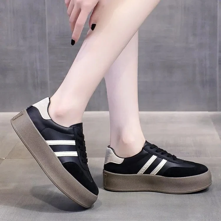 Women Cowhide Everything  Thick Sole Casual Board Shoes Soft Sole Inside Increase De Training Platform Sports