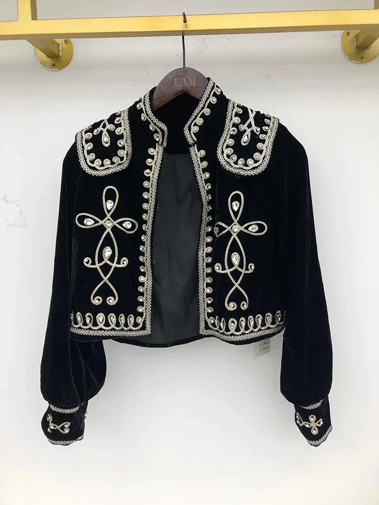 2024 New Women Vintage Diamond Button Braided Floral Velvet Jacket New Long Sleeve Fashion Spring Winter Winter Jacket Women