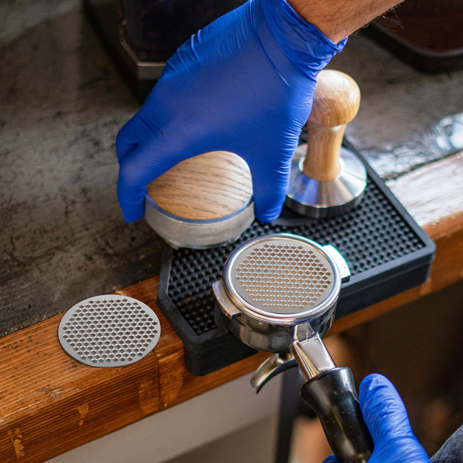 

2 pcs Coffee Filter Screen Stainless Steel Fine Mesh Espresso Puck Screen Replacement Reusable Metal Filter Plate Compatible