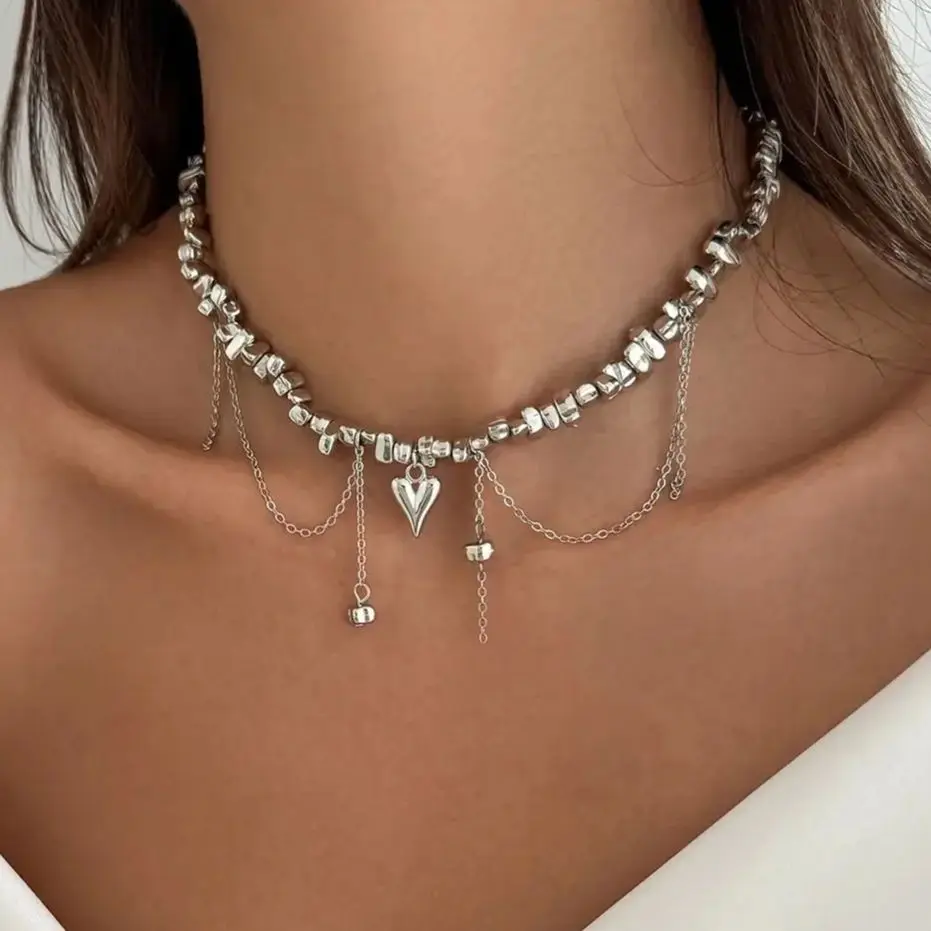 SHIXIN Trendy Irregular CCB Beads Short Choker Necklace for Women Punk Love Heart Pendant Necklace Daily Jewelry Neck Accessory