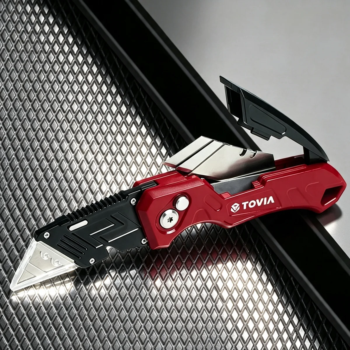 T TOVIA Folding Utility Knife with Blade Storage Quick Change Retractable Box Cutter 3 Extra Blades in Handle Aluminum Body