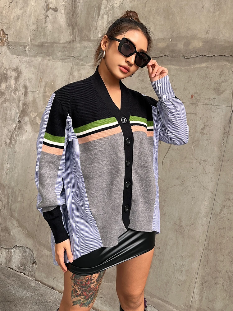 TWOTWINSTYLE Loose Shirt For Women V Neck Long Sleeve Patchwork Striped Colorblock Casual Blouses Female Clothes Autumn New 2022