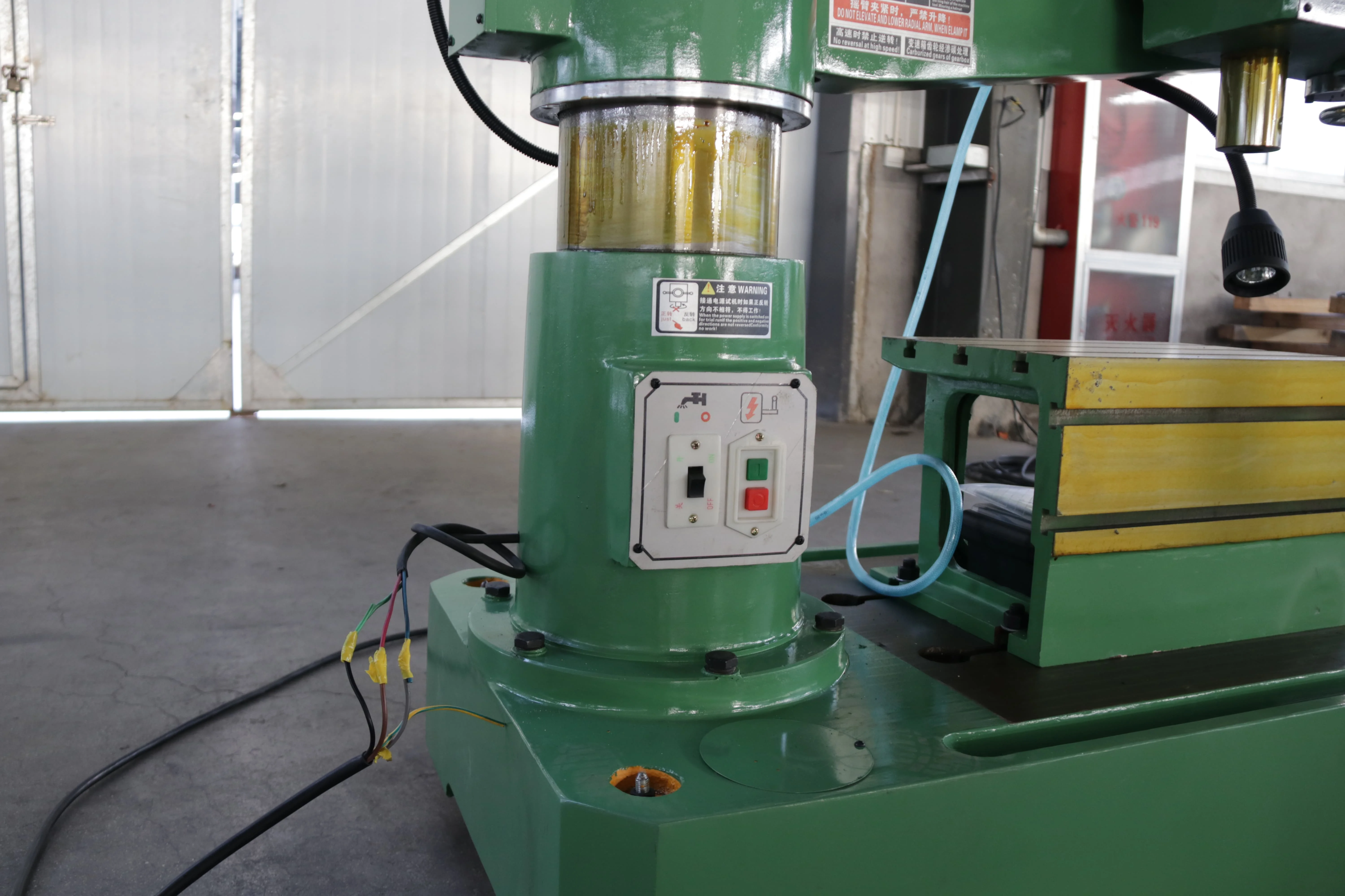 Z3032 Universal Radial Column Drilling Machine New Condition High Productivity Bench Drill with Motor