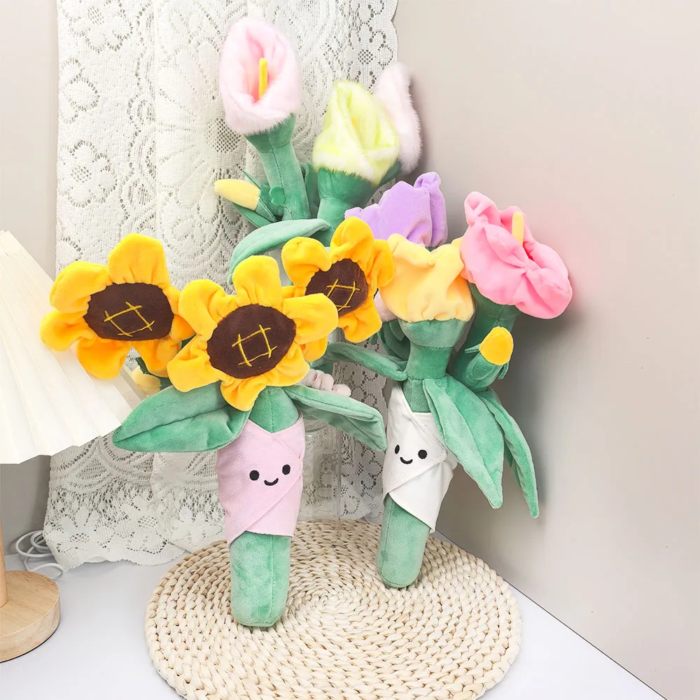 

Reusable Editor's Handheld Everlasting Flowers for Wedding Festival Decorations - Sustainable Floral Arrangement
