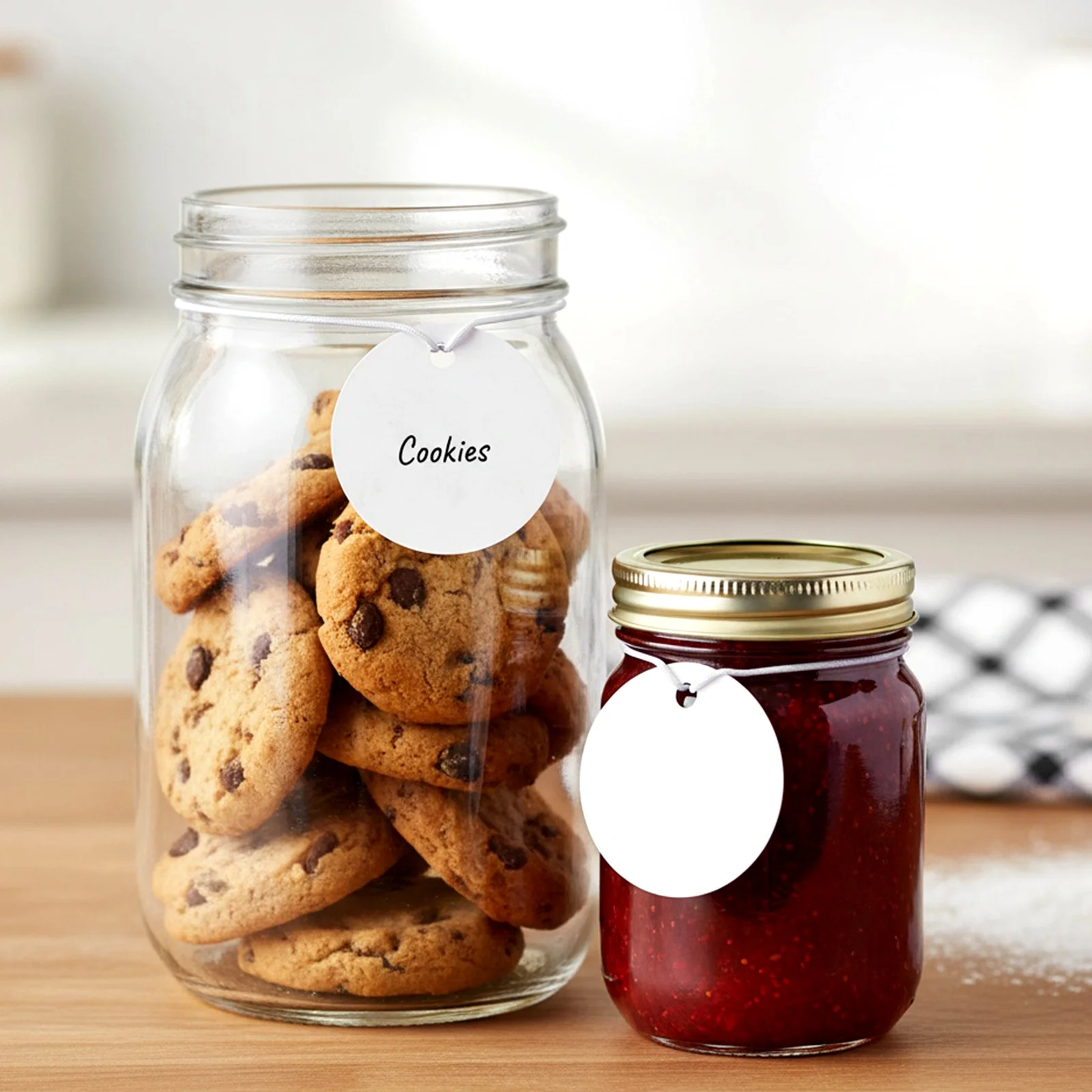 

100Pcs Blank Price Tags with Elastic String Writable Round Labels for Jewelry Packaging Hanging Merchandise Tags for Clothes