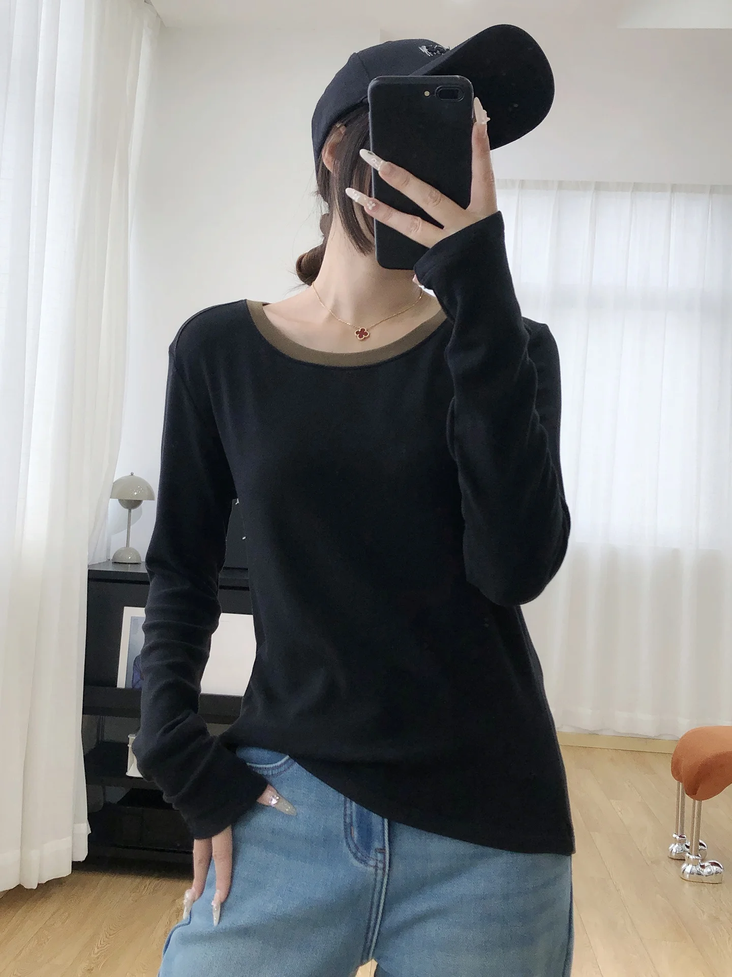 

Soft Double-Sided Velvet Color Blo Base irt Women's Long Sve Low round Ne T-irt Autumn Winter Faion Casual Sle