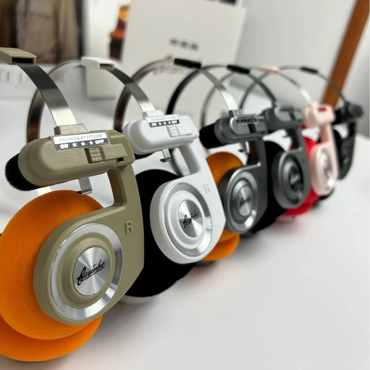 

Folding Wireless Bluetooth Headphones HIFI Stereo Long Battery Life Noise Reduction Retro Style Earphones Bluetooth 5.3 Headset