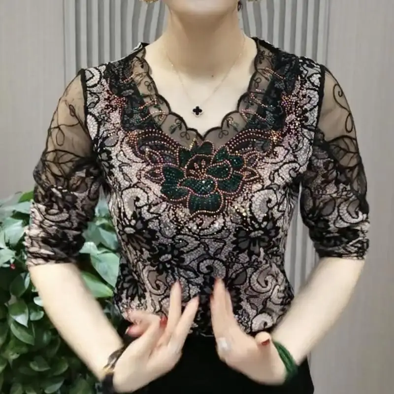 Sexy Lace Hollow Out Blouse Female Clothing Elegant V-Neck Spring Autumn Long Sleeve Slim Commute Floral Fashion Diamonds Shirt