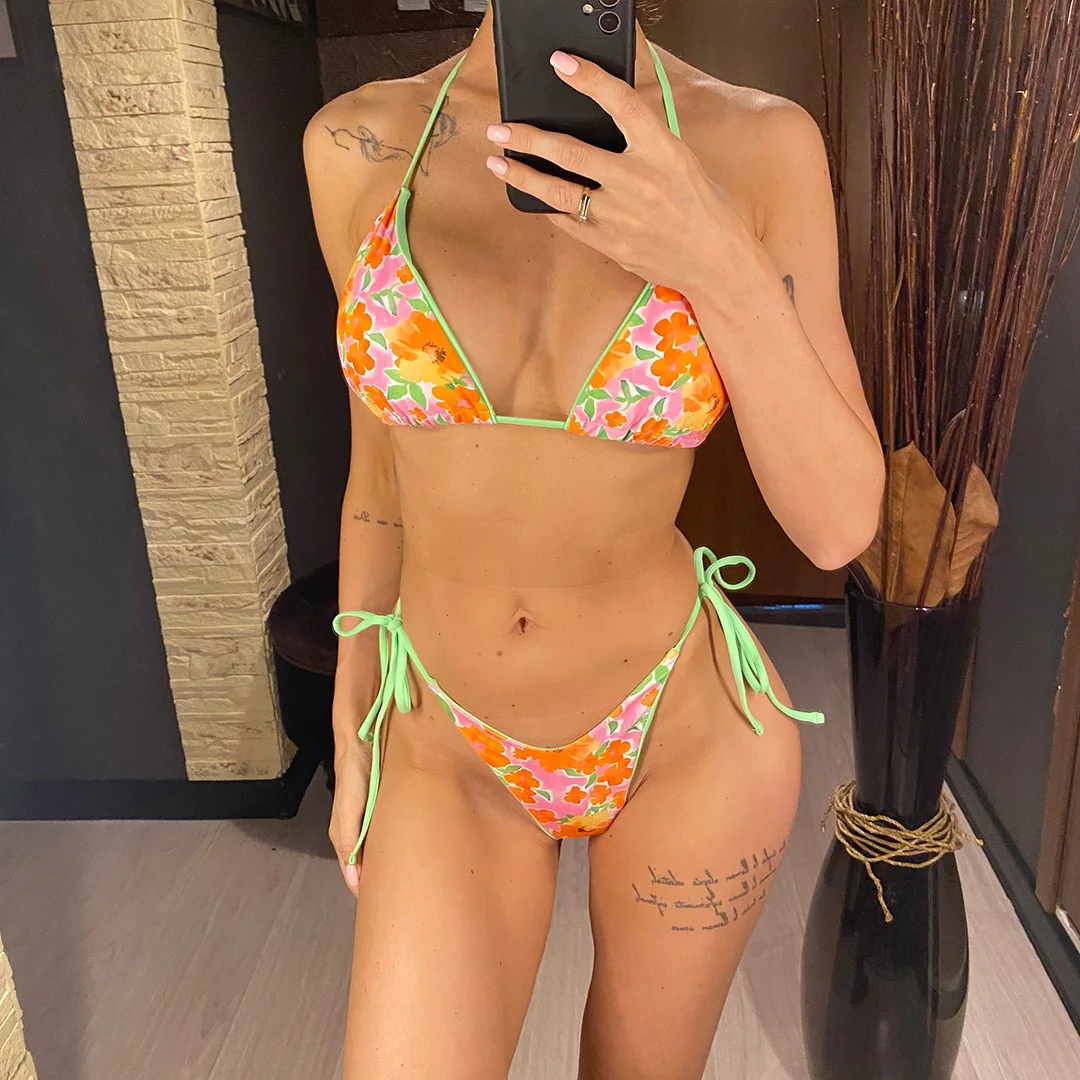 Sexy Blumenmuster, Neckholder-Bikini mit Trägern, Damen-Badeanzug, zweiteiliges Bikini-Set, Badebekleidung, Badeanzug, Modell V5428. – Detail 2