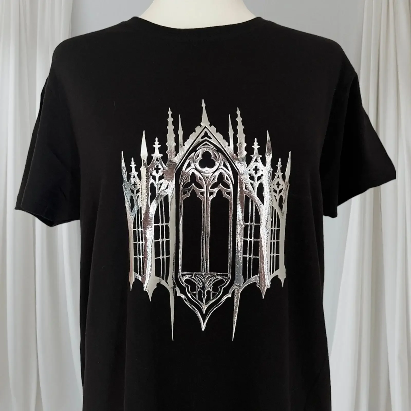 Gothic Cathedral Window T Shirt Silver Foil Print Casual Dark Aesthetic Regular Fit Top for  vintage Washed homme Stretched
