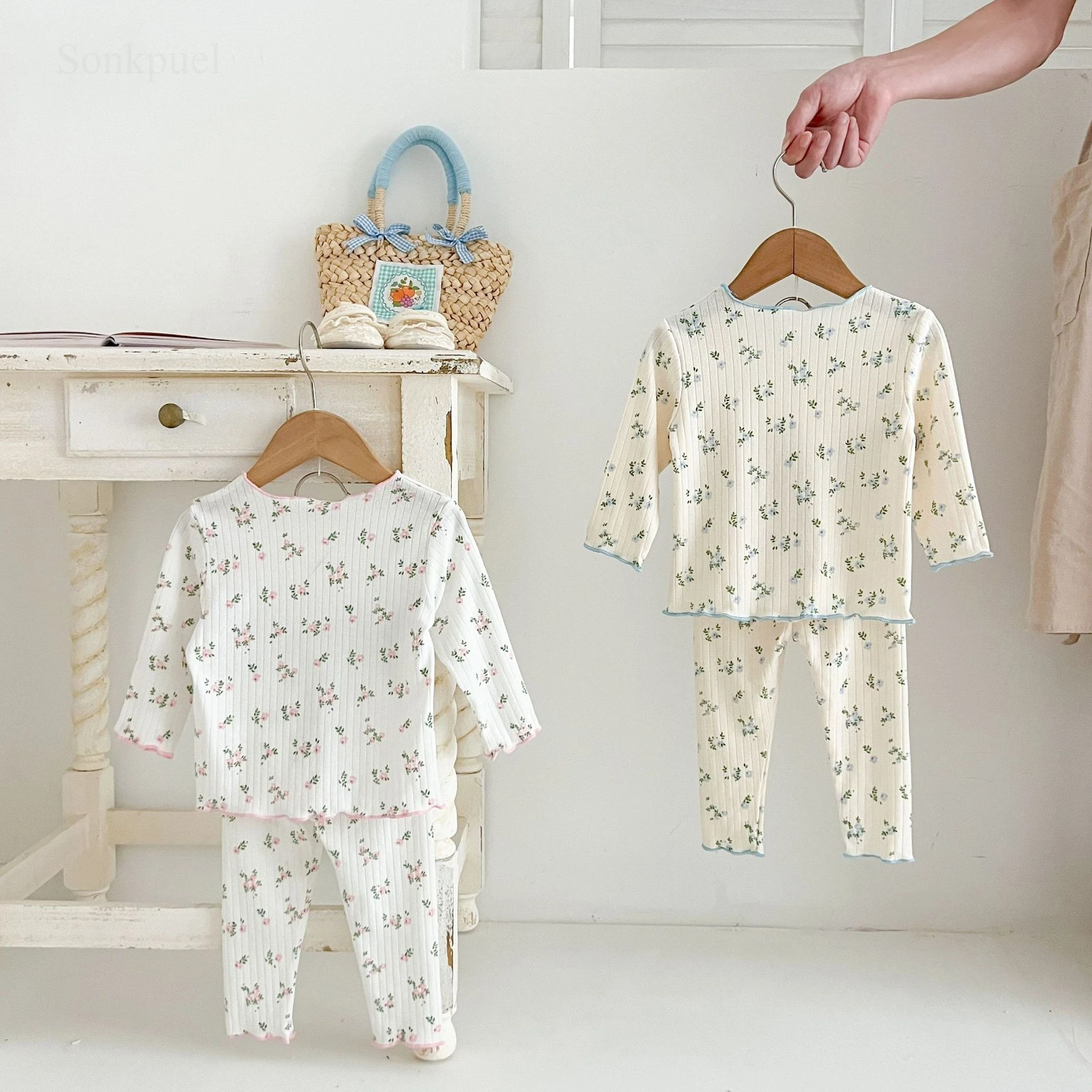 � Neue Ankunft Baby Mädchen Blumen Druck Baumwolle Pyjama Set Langarm Spitze Trim Zwei Stück Nachtwäsche Herbst Homewear Infant Kleinkind ‌ – Detail 2