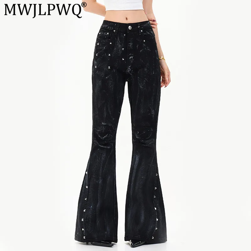 Calça Jeans Micro-Flare Estilo Y2K Dark Distressed com Rebites e Tingimento para Homens e Mulheres, Modelo Americano de Comprimento Total, Outono 2026