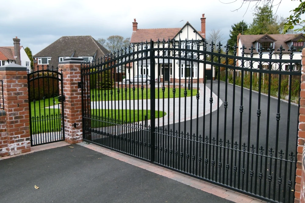 Factory Wholesale Iron Gate Grill Designs Wrought Iron Gate Iron Gate Designs Simple