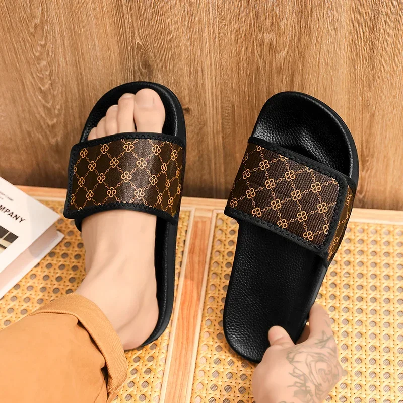 Slippers for Men Worn Externally Trendy Flip Flops Bathroom Non-skid Indoor and Home Sandals for Men Women Couple Shoes Summer