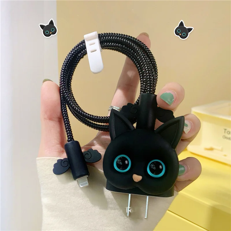 Cute Cartoon Cat Protector Organizer Data Line Management Charging Safe Winder For IPhone IPad 11 14 18W 20W Charger Protection