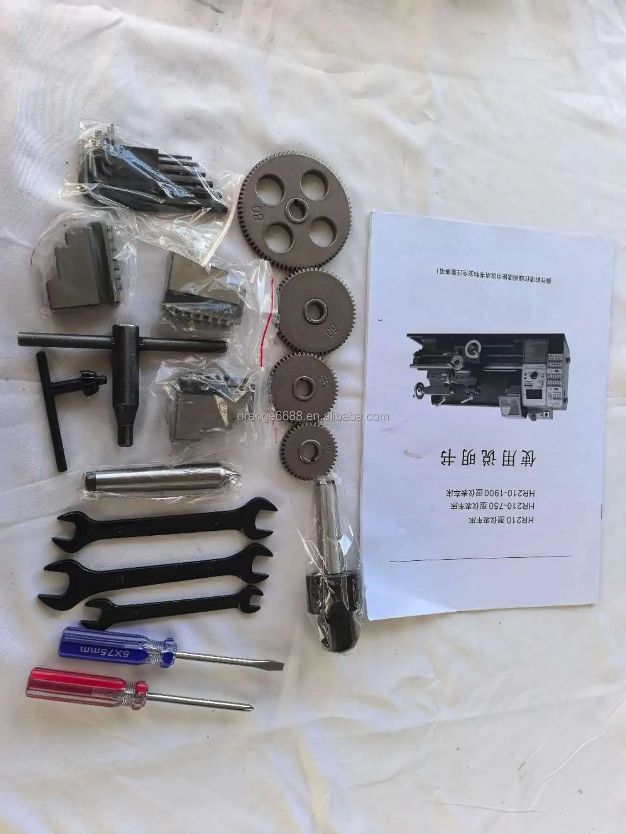 ماكينة مخرطة معدنية صغيرة 750 وات ماكينة مخرطة يدوية