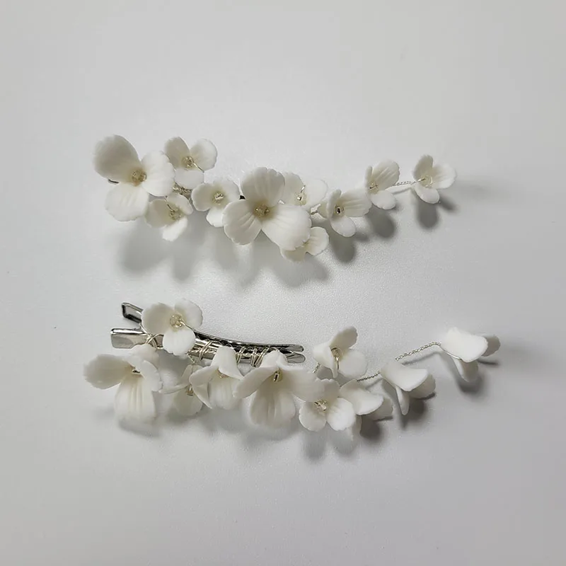 SLBRIDAL Handmade Ins Style Alloy Ceramic Flower Crystal Bridal Hair Clip Barrettes Wedding Headpieces Women Hair Accessories