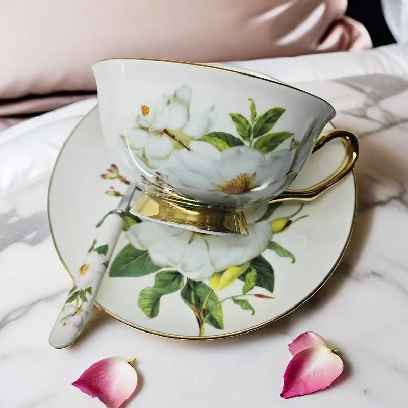 

Британский минималистичный легкий роскошный набор чашек из костяного фарфора и блюдца, чашка для кофе, чая, послеобеденный чай, элегантный подарок премиум-класса