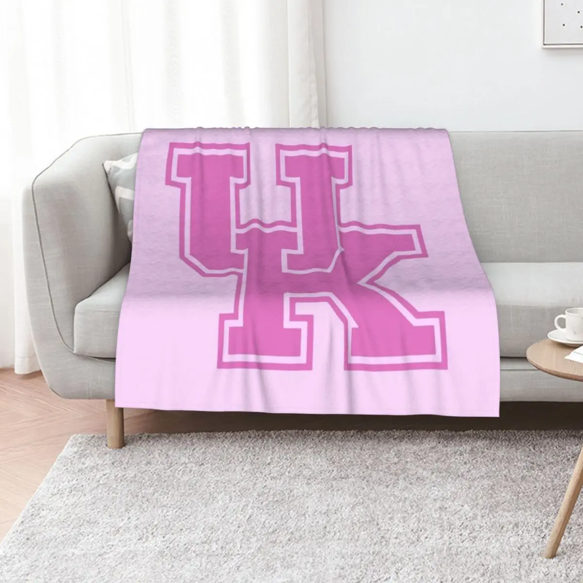 University of Kentucky Pink Logo Throw Blanket funny gift Baby blankets ands for winter Kid'S Luxury Brand Blankets