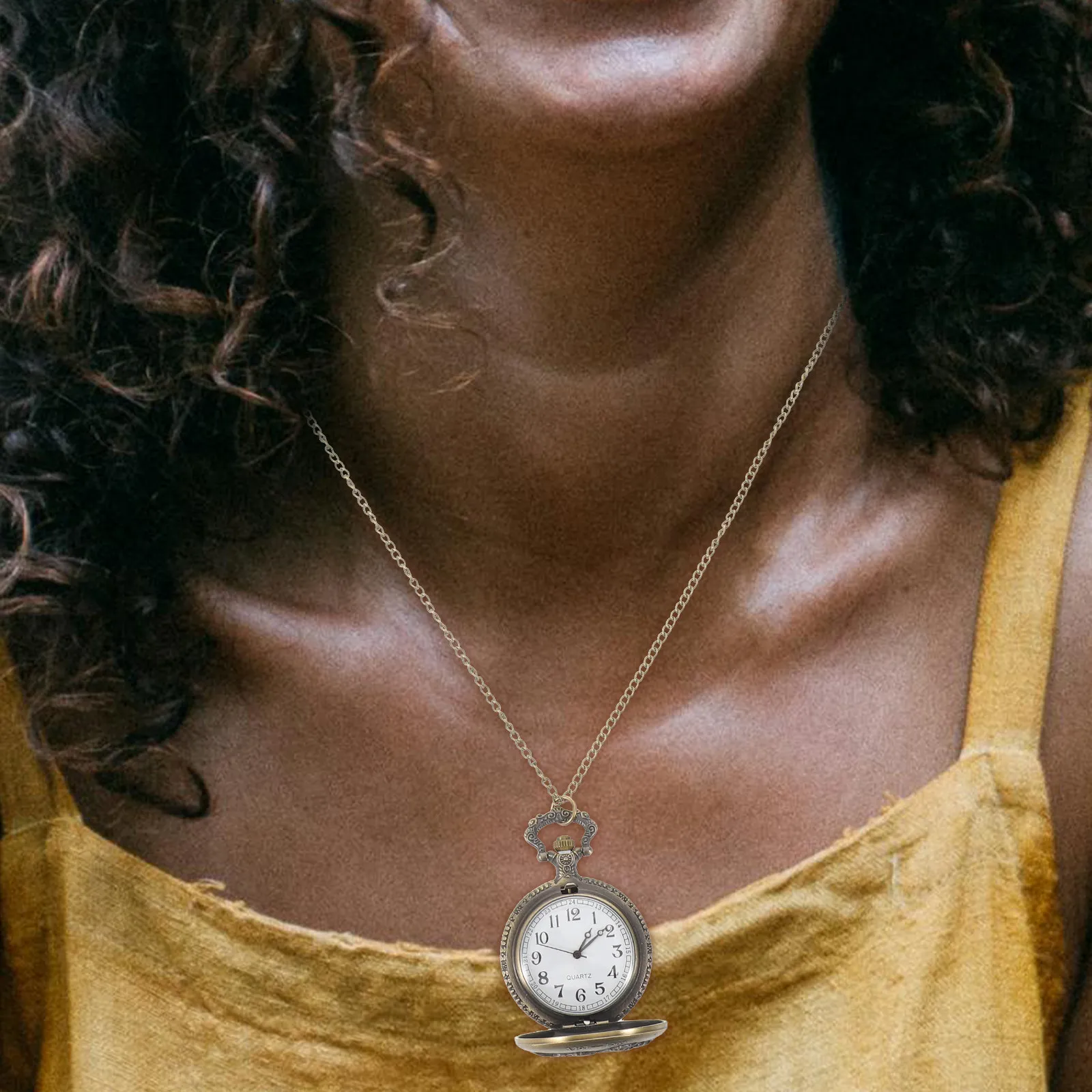 colar-com-relogio-de-quartzo-em-estilo-vintage-com-detalhes-em-bronze-para-mulheres-e-homens-com-corrente-removivel-design-retro-e-classico