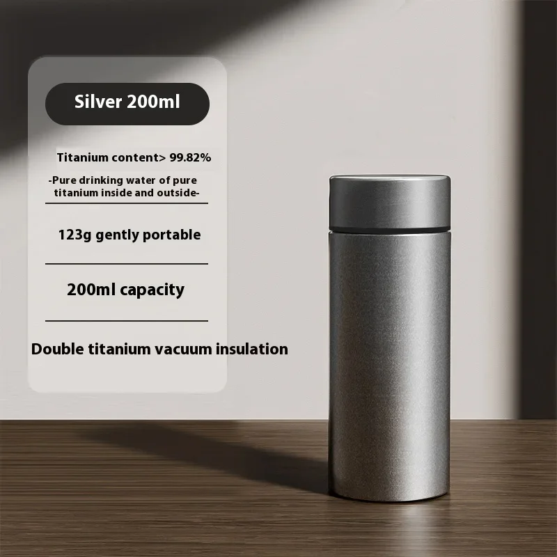 

Титановая изолированная бутылка для воды Портативная чайная чашка с дизайном разделения чайной воды