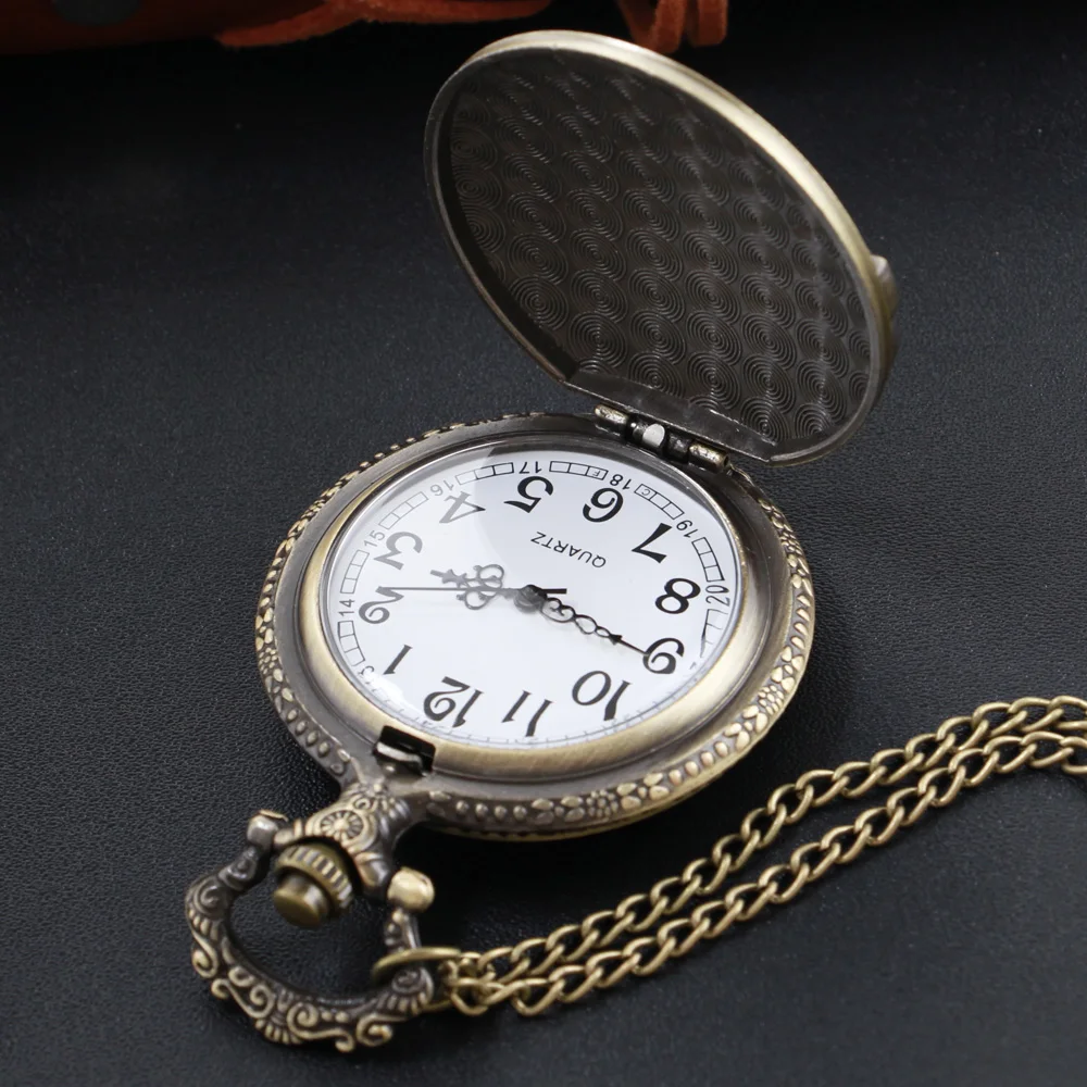 Vintage Motorcycle Steampunk Quartz Pocket Watch Bronze Case Necklace Pendant Clock Chain Men's and Women's Christmas Gift Reloj