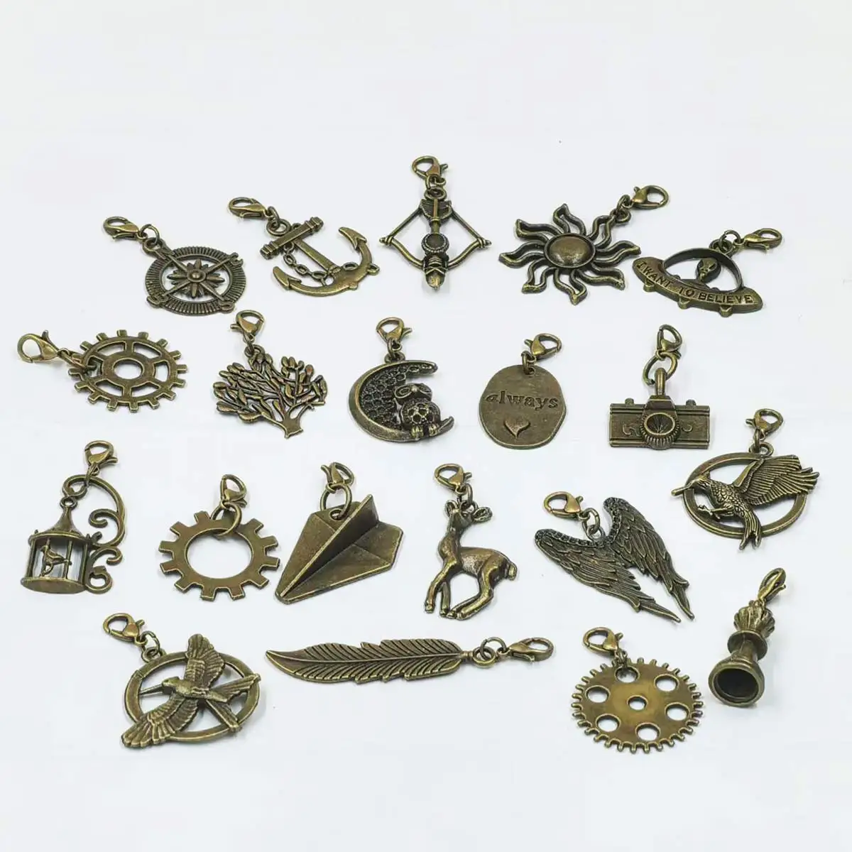 

Wholesale 50PCS Mixed Multi-shape New Charm Pendants Dangle 30-60mm Long DIY Crafts Jewelry Accessories Creative Material Bag