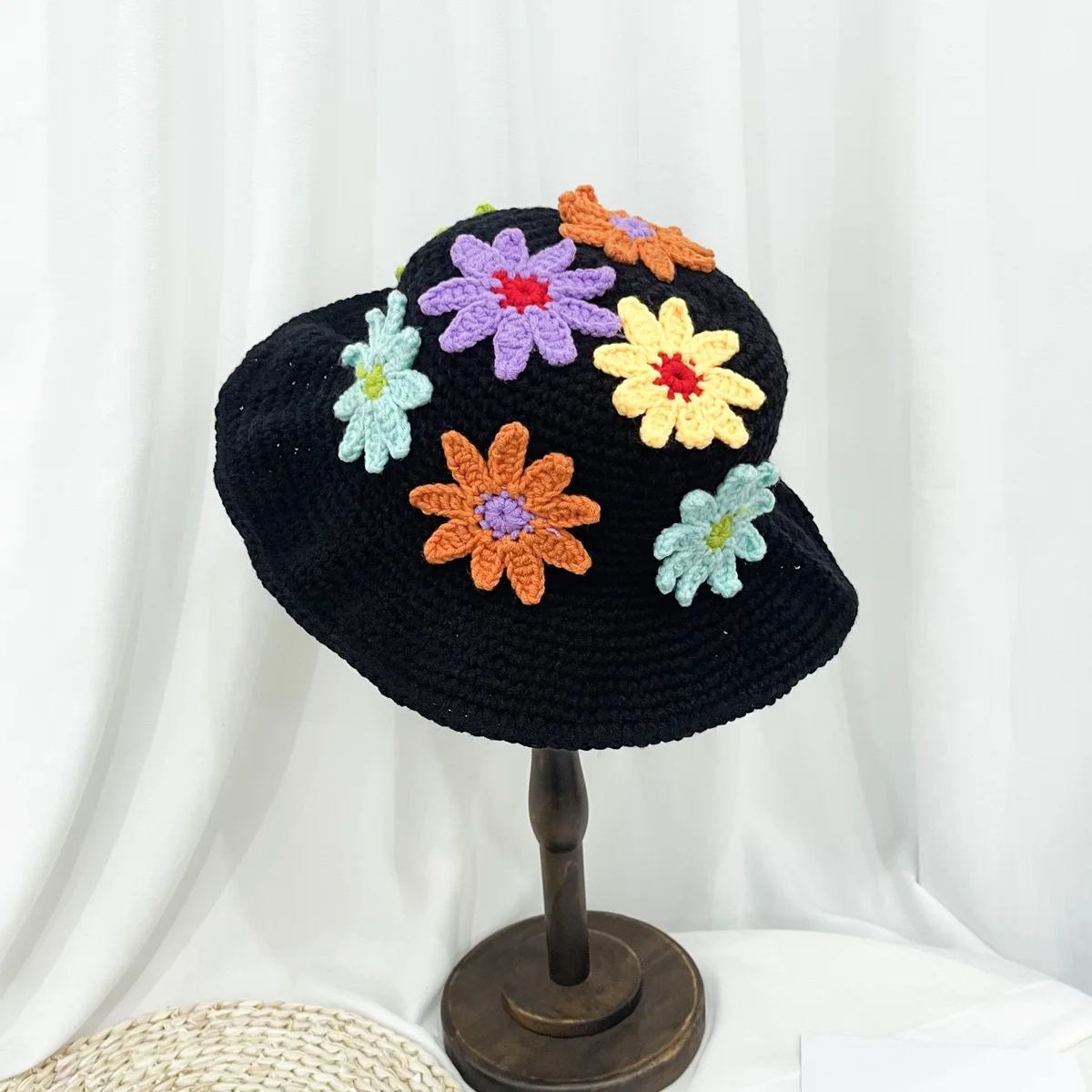 Woman Handmade Crochet Colorful Flower Bucket Hats Y2K Street Spring and Autumn Versatile Fashion Big Brim Retro Basin Cap