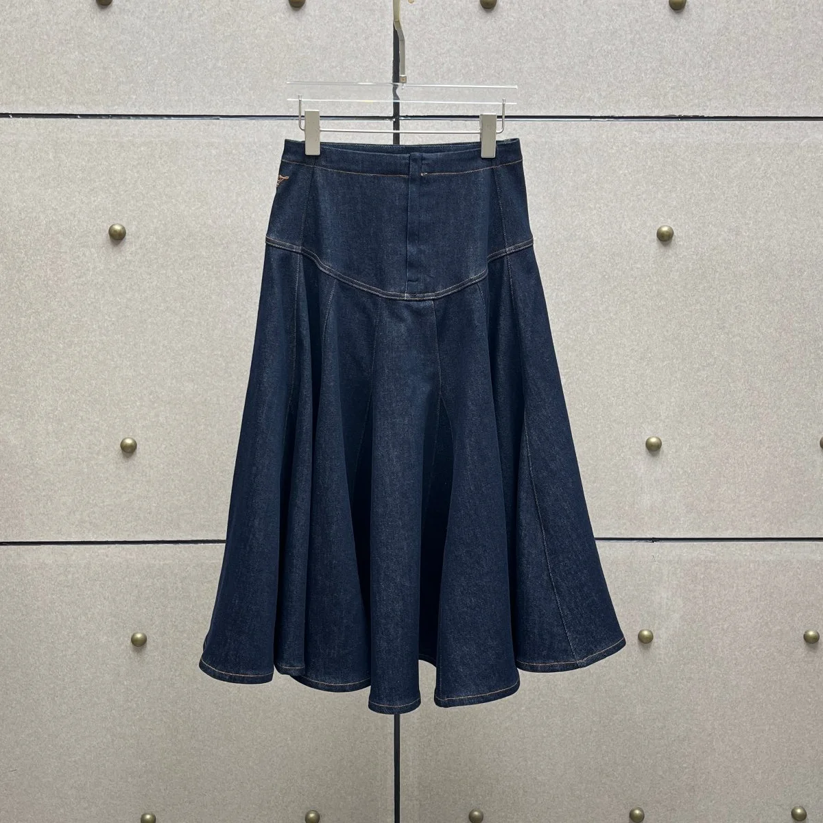 High Quality Women Dark Denim Mermaid Midi Skirt Back Zipper Flared A Line Skirt Daily Casual Outfit