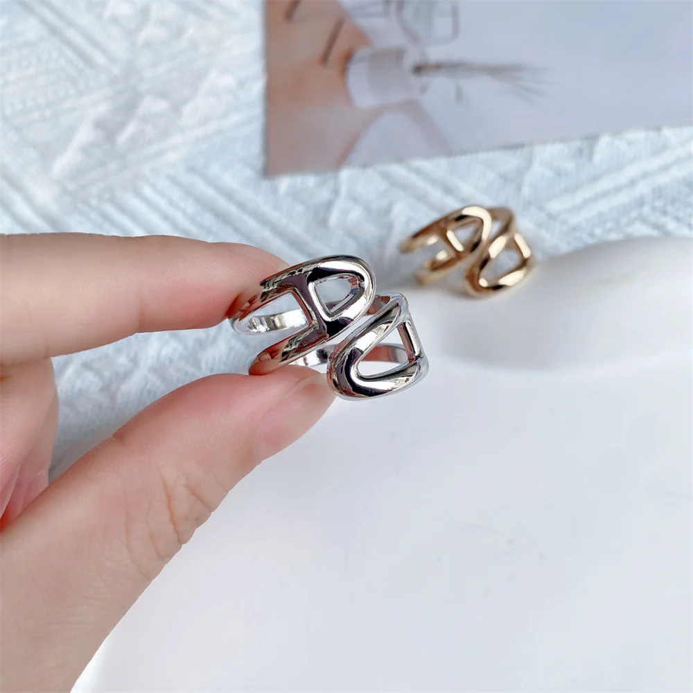 بساطتها الجوف حلقة معدنية للنساء وشاح الموضة مشبك الملابس الزاوية عقدة زر الملابس الديكور مجوهرات اكسسوارات