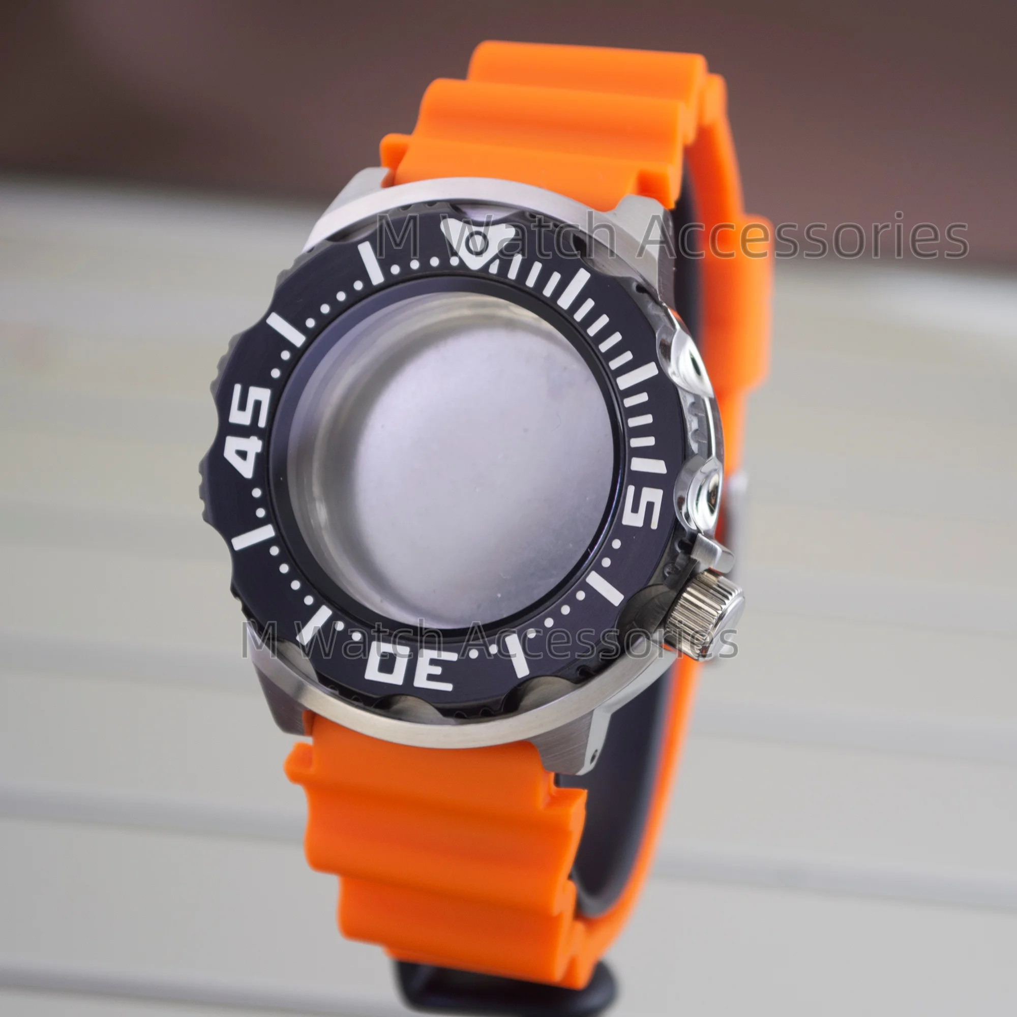 

42mm Dive Stainless Steel Watch Case Rubber Strap Monster Sapphire Crystal 3.8 Screw Crown Fit NH34 NH35 NH36 Automatic Movement