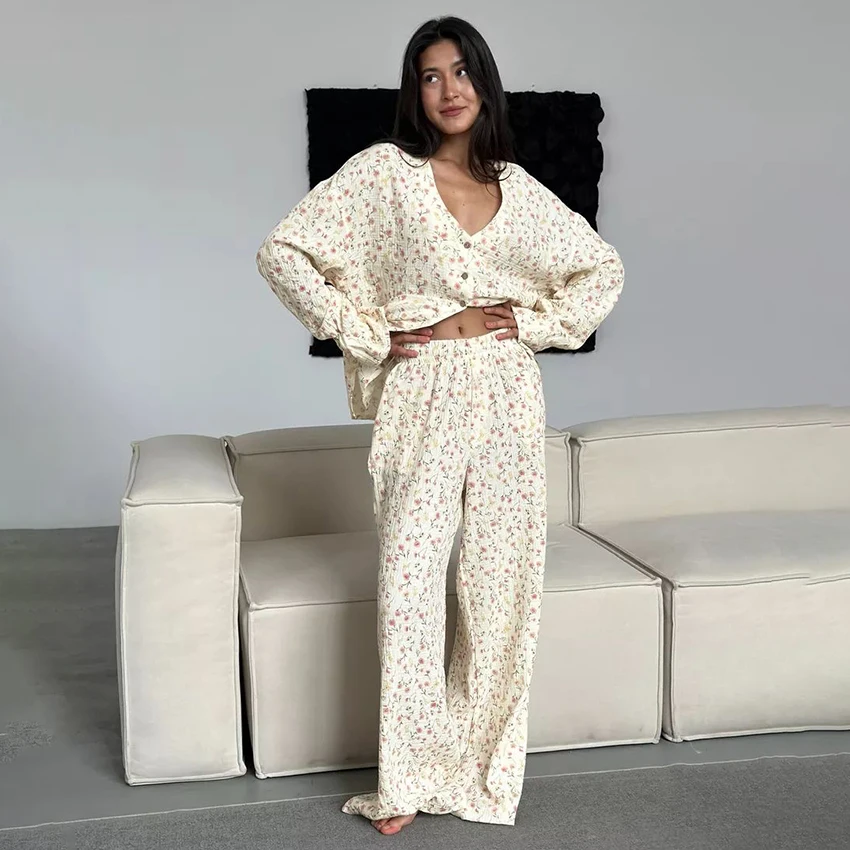 

Hiloc Casual Print Women'S Pajamas 2-Piece Suit V-Neck Single-Breasted Loose Long-Sleeve Top Tatting Elastic Waist Trousers 2025