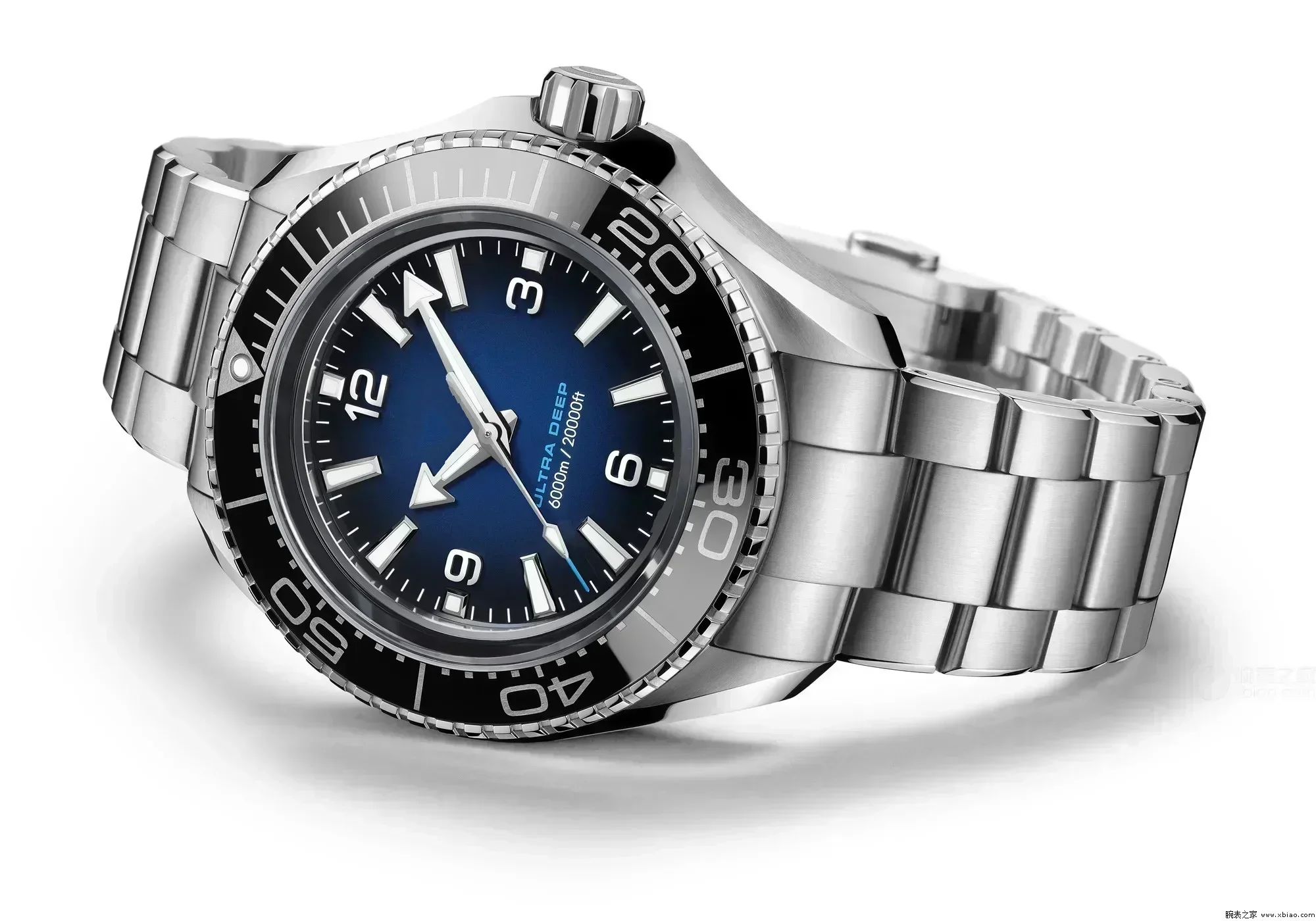 ساعة ميكانيكية أوتوماتيكية للرجال أزرق أسود إطار سيراميك ستانلس ستيل ياقوت فائق العميق 45 ملم مخصصة