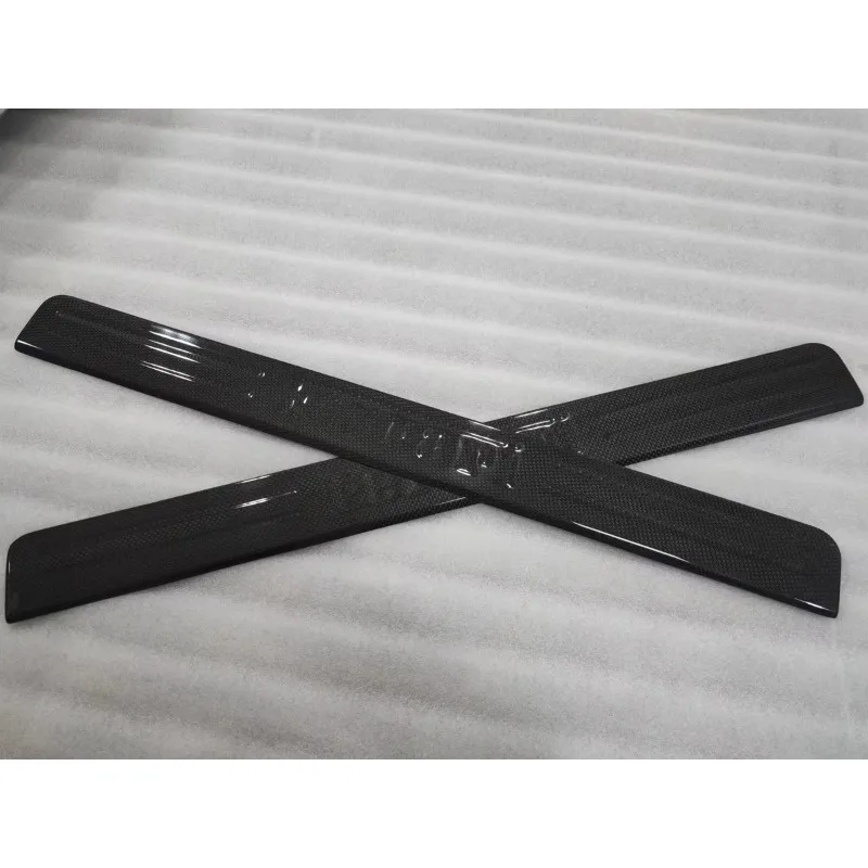 OEM Dry Carbon Fiber Automotive Accessories Car Welcome Pedal for F8 4