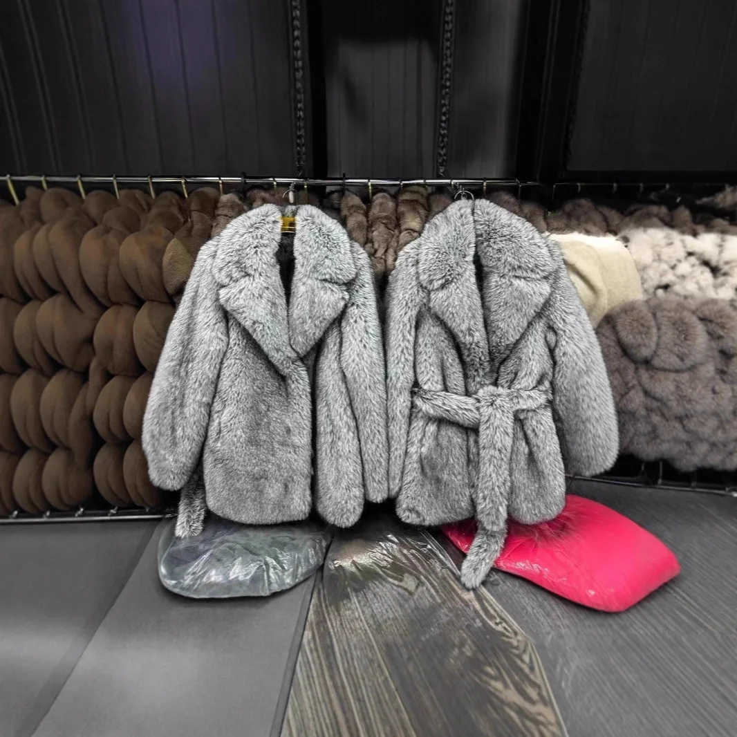 

New Silver Women's Fox Fur Faux Outwear Gradient Suit Collar Futty Artificial Fur Jacket For Female Short Cozy Lady Eco Fur Coat