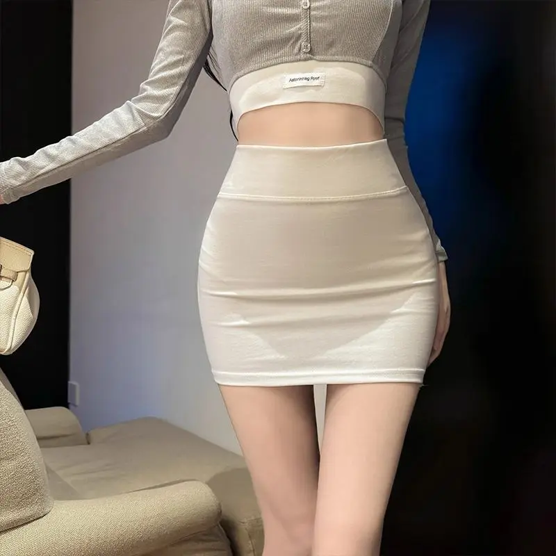 Hot girl plus size hip-hugging short skirt pure desire for workOLWind Versatile midi skirt for petite figures
