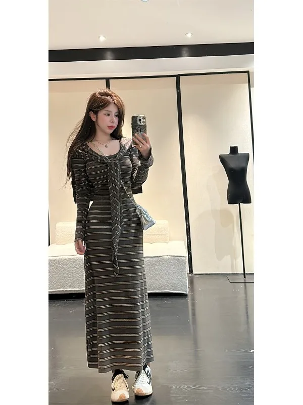 الرجعية منتصف طول الأصفر مخطط طويل الأكمام تي شيرت فستان Harajuku الحد الأدنى نمط Preppy سليم المرأة الخريف ارتداء مع شال