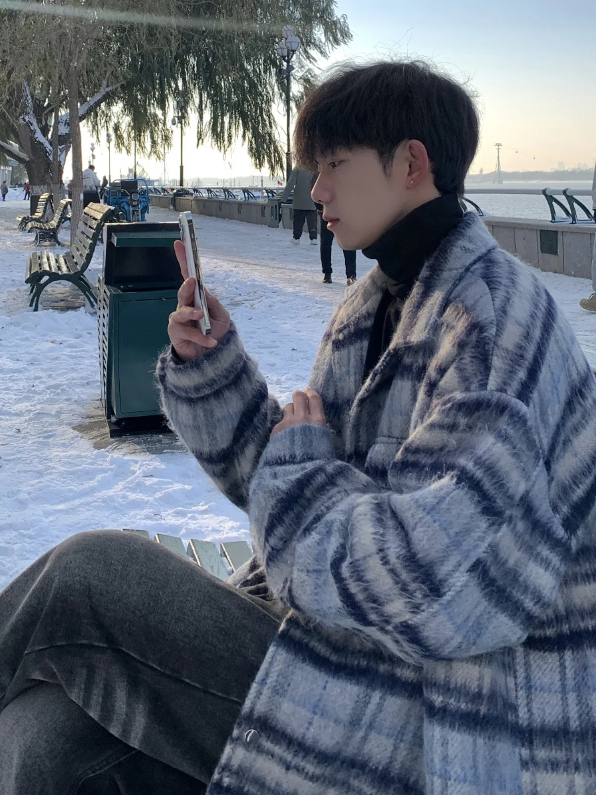 

Мужское пальто из шерстяной смеси, праздничное, с завязками, из синели, пастельных тонов, персонализированное, с острыми пуговицами, атласное, без подкладки, из вельбоа, модное