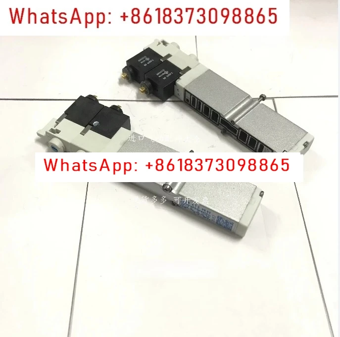 

Solenoid valve VMPA1-M1H-G-PI 533345 570495
