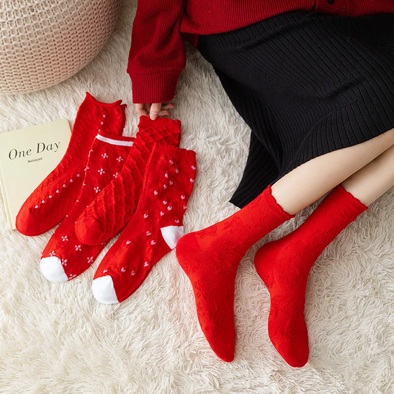 Chaussettes mi-tube en coton rouge vif pour femmes, printemps et automne, fête d'anniversaire pour filles, mariage, 3/6 paires