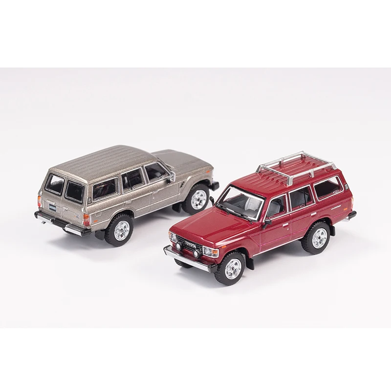 GCD 1/64 Toyota Land Cruiser LC60 auto d\'epoca veicolo Diecast Car Collection Toy Station veicolo con espositore