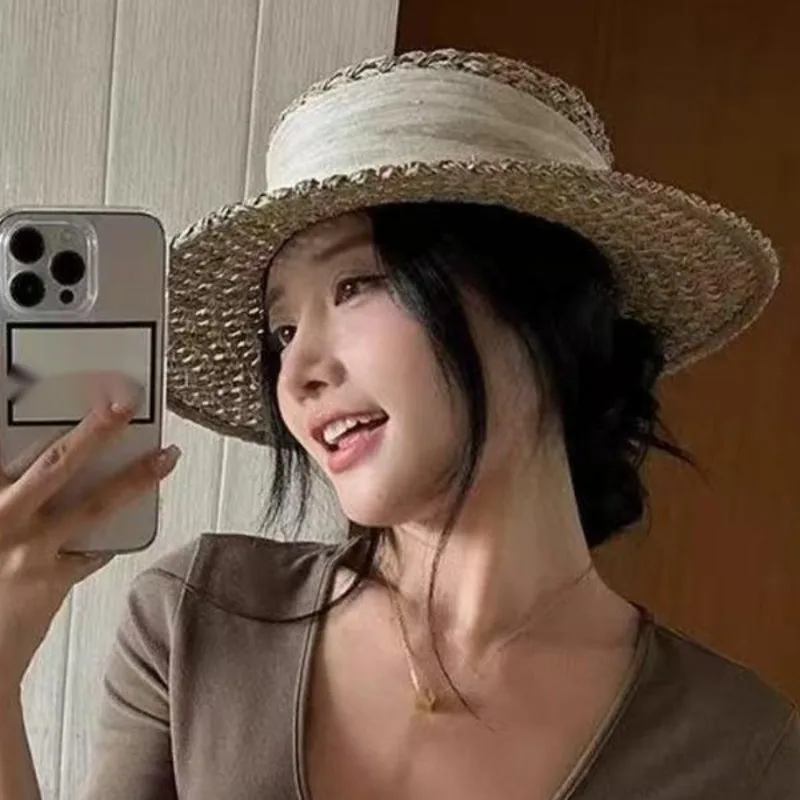 HKSH Women's Summer New Vacation Style Hollow Out Flat-Top Trendy Hat Niche Chic Casual Beach Sun Proof Straw Fedora Ins HK23602