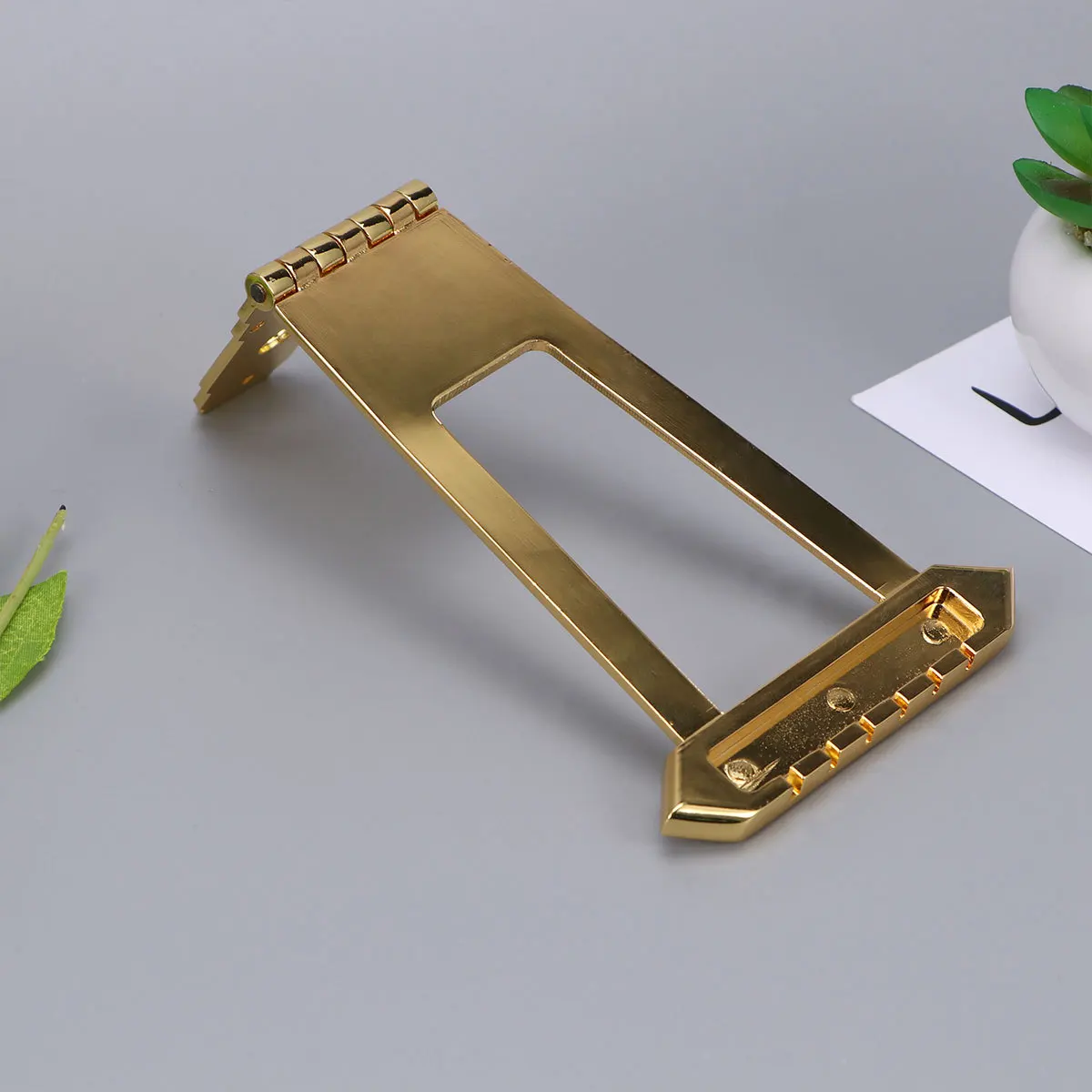 

Jazz Guitar Tailpiece 6 String Metal Square Replacement Bridge For Upgrading Golden Finish Durable