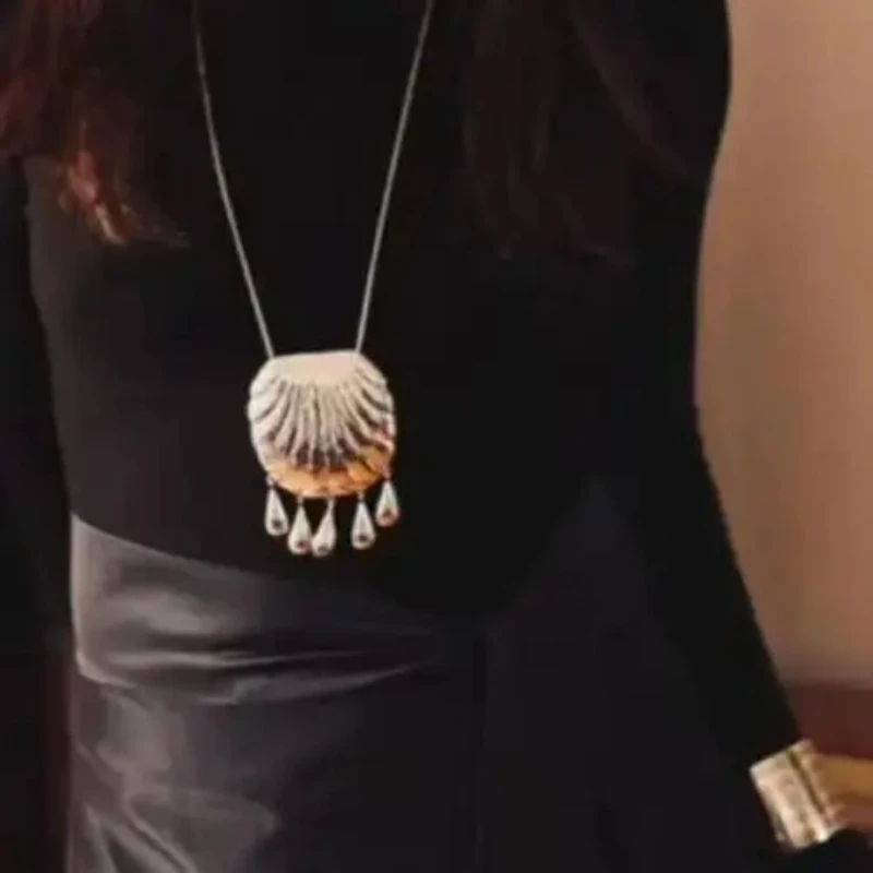 Europe American Gold Silver Large Shell Tassel Pendant High Quality Necklace Woman Fashion Jewelry Party Trend