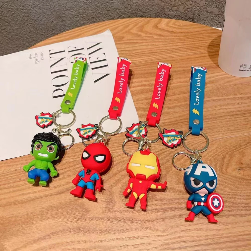 

Marvel Cartoon The Avengers Keychain Spiderman Iron Man Captain America Thor Batman Keyring Keys Holder Gifts for Friends